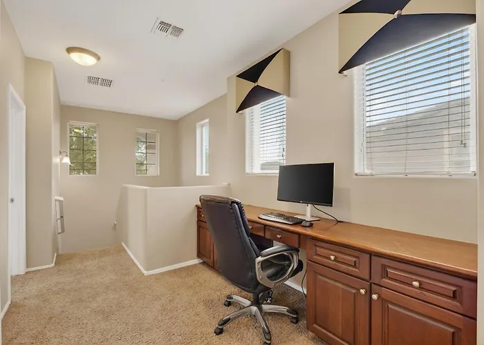 Entire 4bedroom 3bathroom *