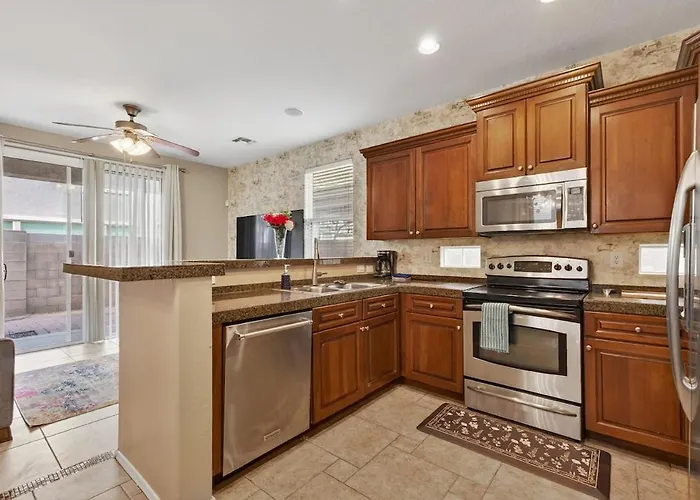 Holiday home Entire 4bedroom 3bathroom Avondale