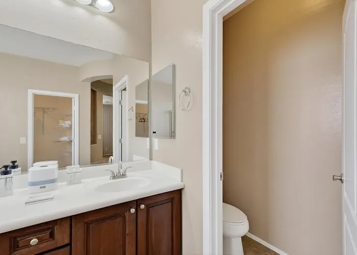 Entire 4bedroom 3bathroom Avondale
