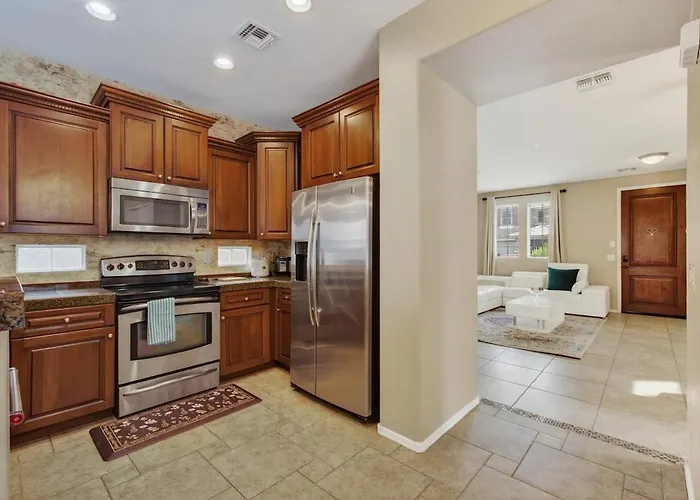 Entire 4bedroom 3bathroom * Avondale